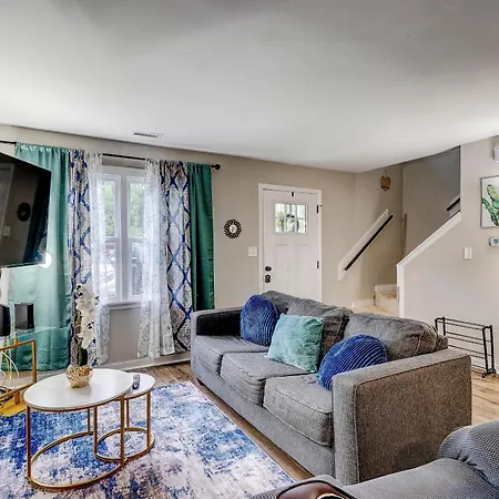 Casa Kenvie A Gorgeous And Tranquil Townhome